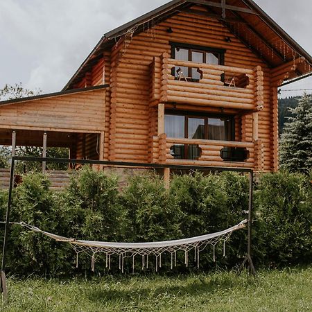 Айворі Хаус Микуличин Экстерьер фото